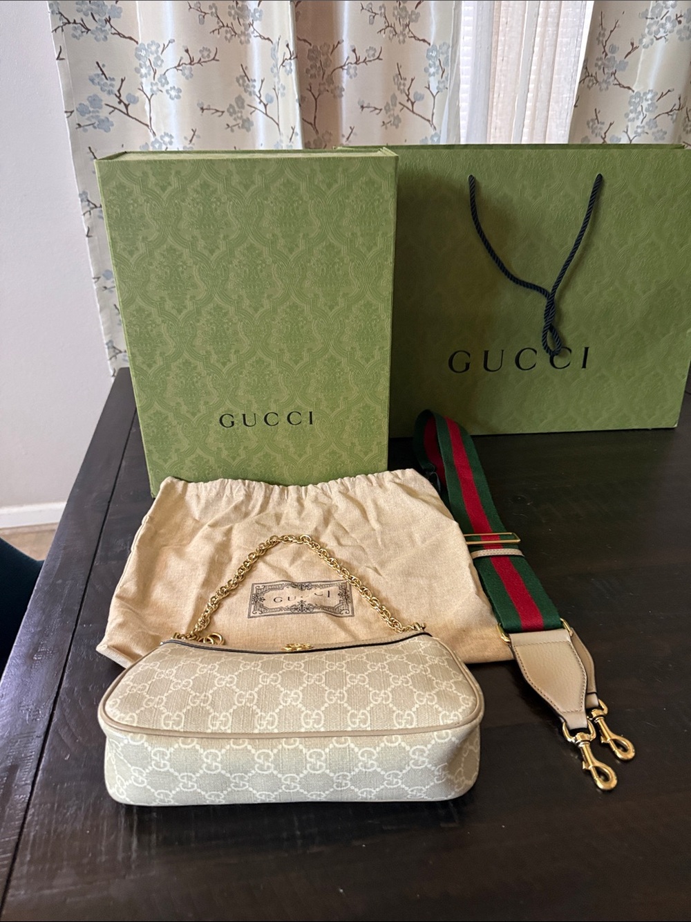 Gucci Ophidia Beige GG Canvas Shoulder Bag with Gold Chain & Web Strap and strap